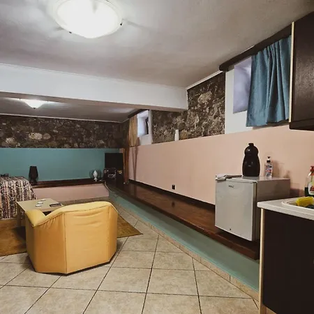 Apartment Stone